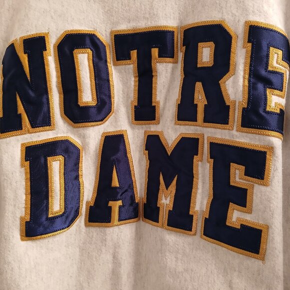 Vintage Champion Notre Dame Fighting Irish Sweatshirt - Picture 9 of 11